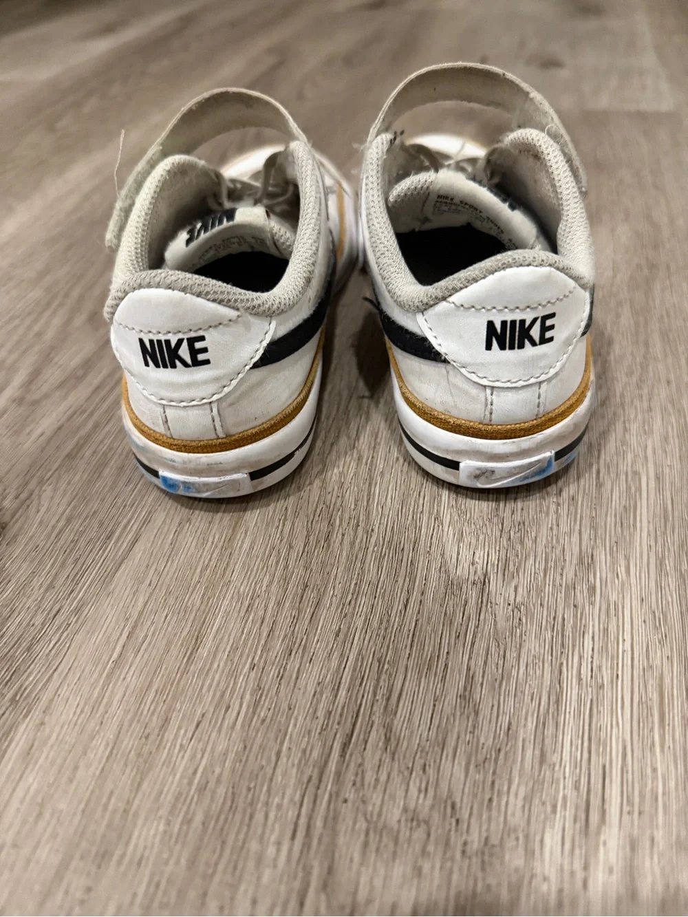 Nike little Kids court legacy sneakers
